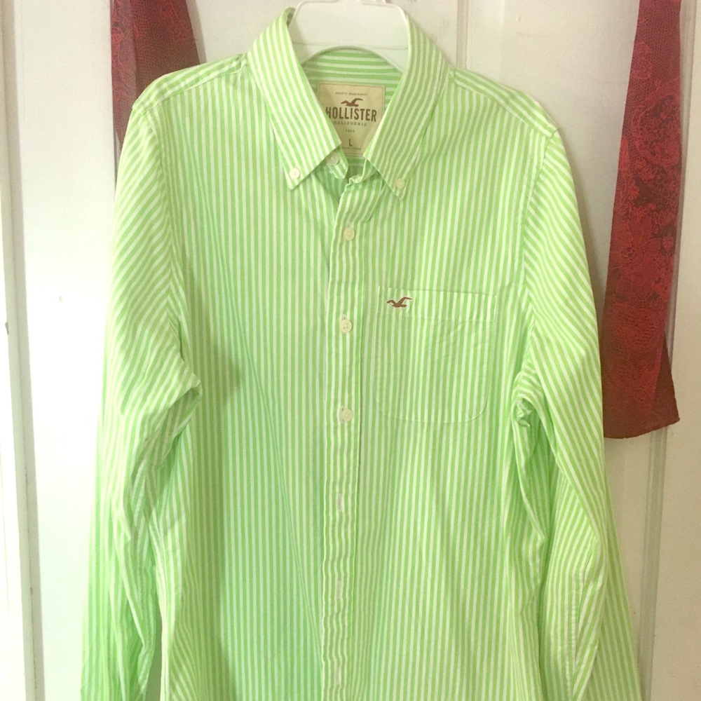 Men’s large button down shirt